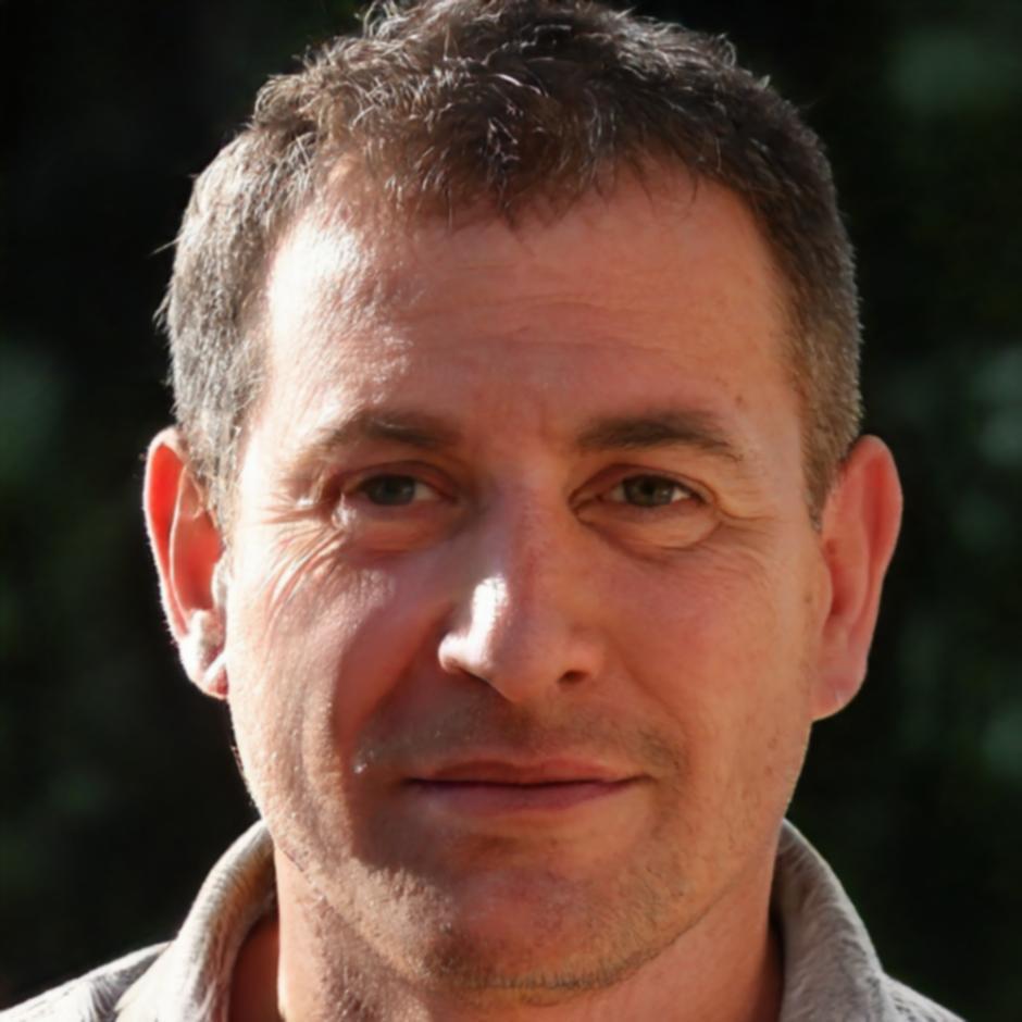 Lennart Scholz – erfahrener Projektleiter und Budgetexperte